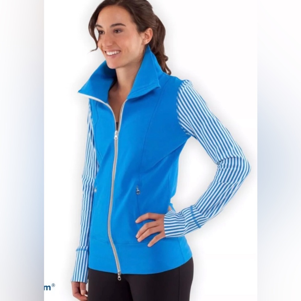 Lululemon Daily yoga jacket size 6